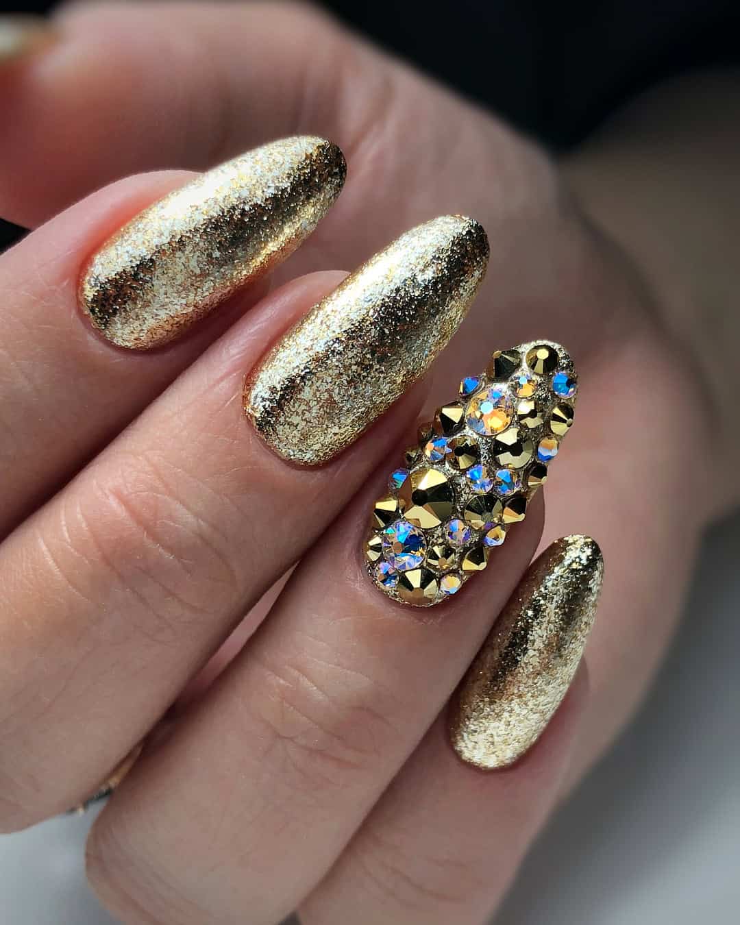 Classy Wedding Guest Nails Ideas