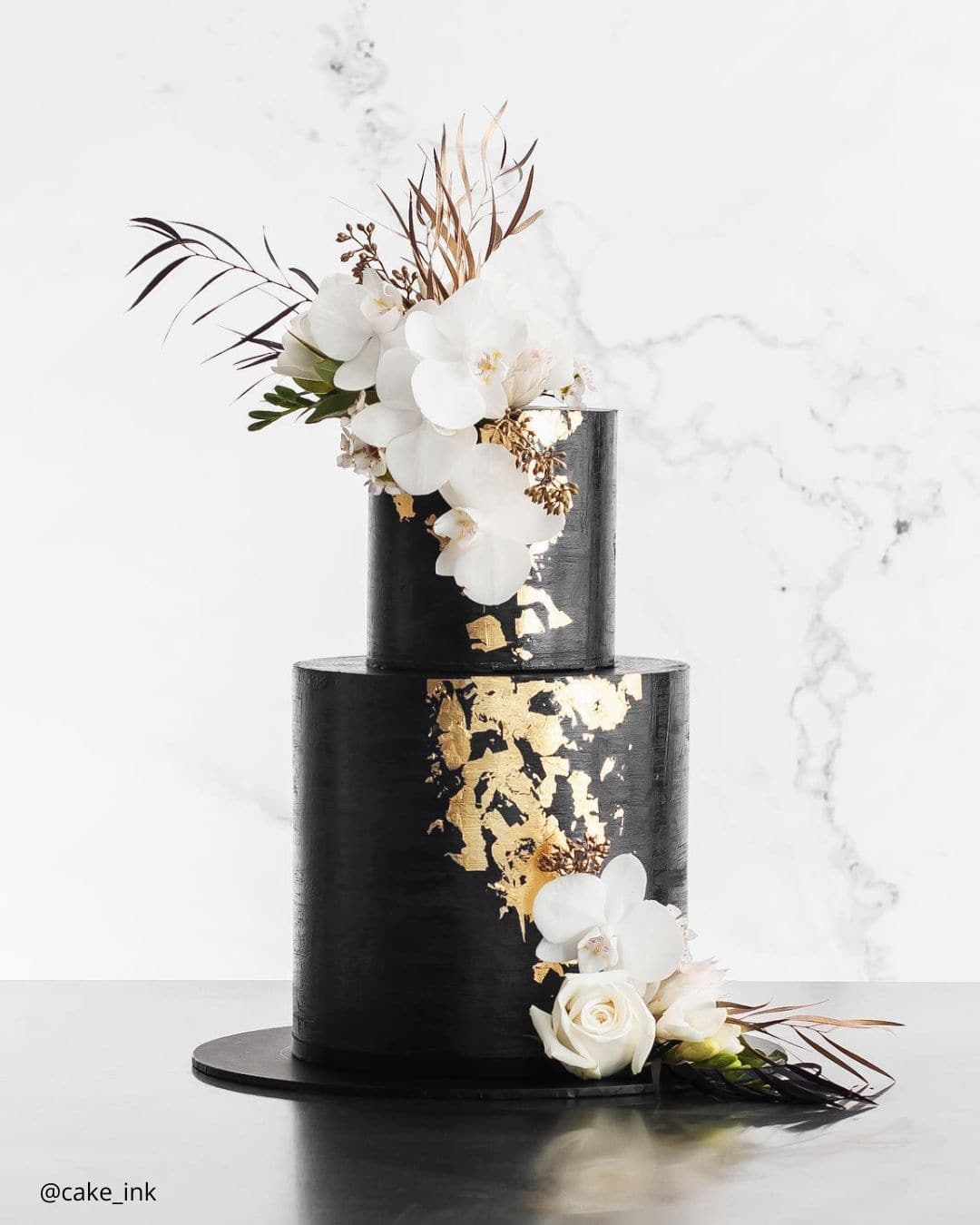 Simple Black And White Wedding Cakes