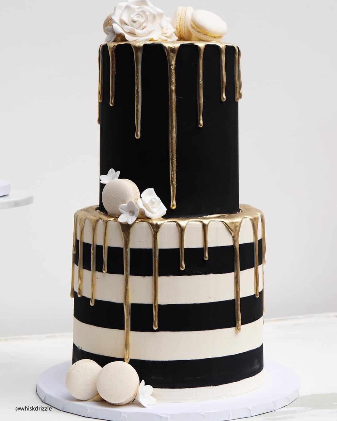 Simple Black And White Wedding Cakes