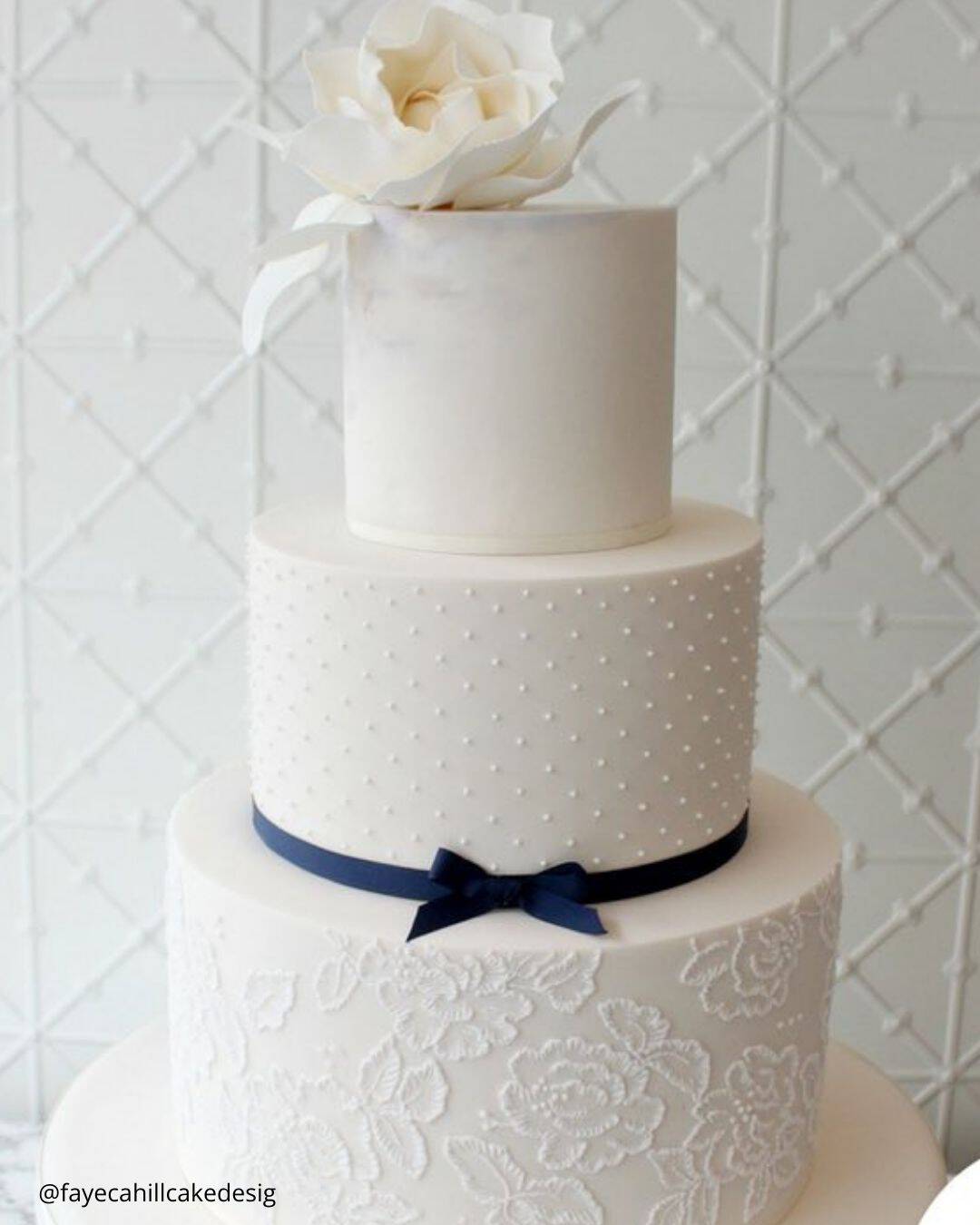 Wedding Cakes With Flowers