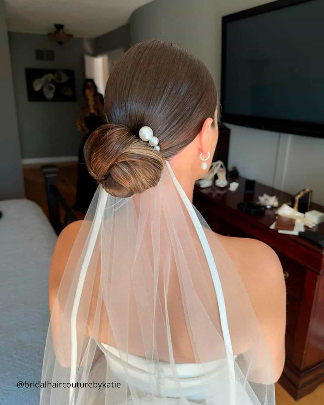 Wedding Low Bun DIY Ideas