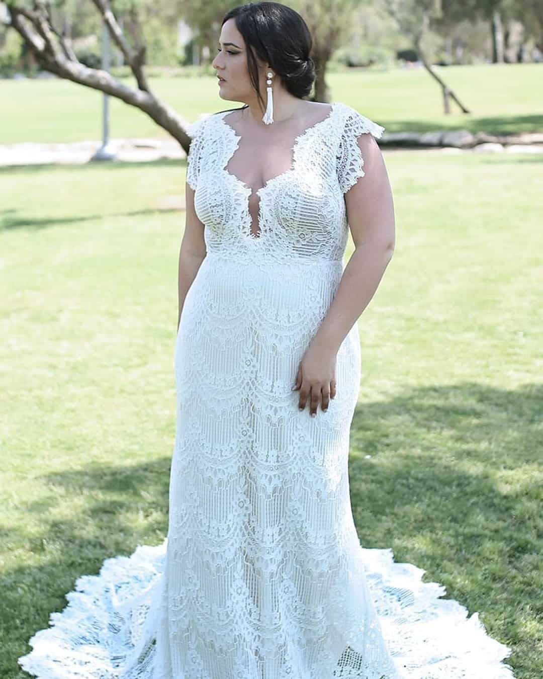 Plus Size Simple Wedding Dresses