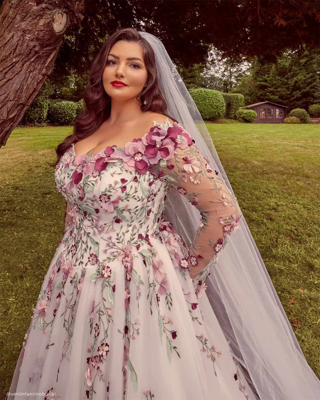 Short Plus Size Wedding Dresses