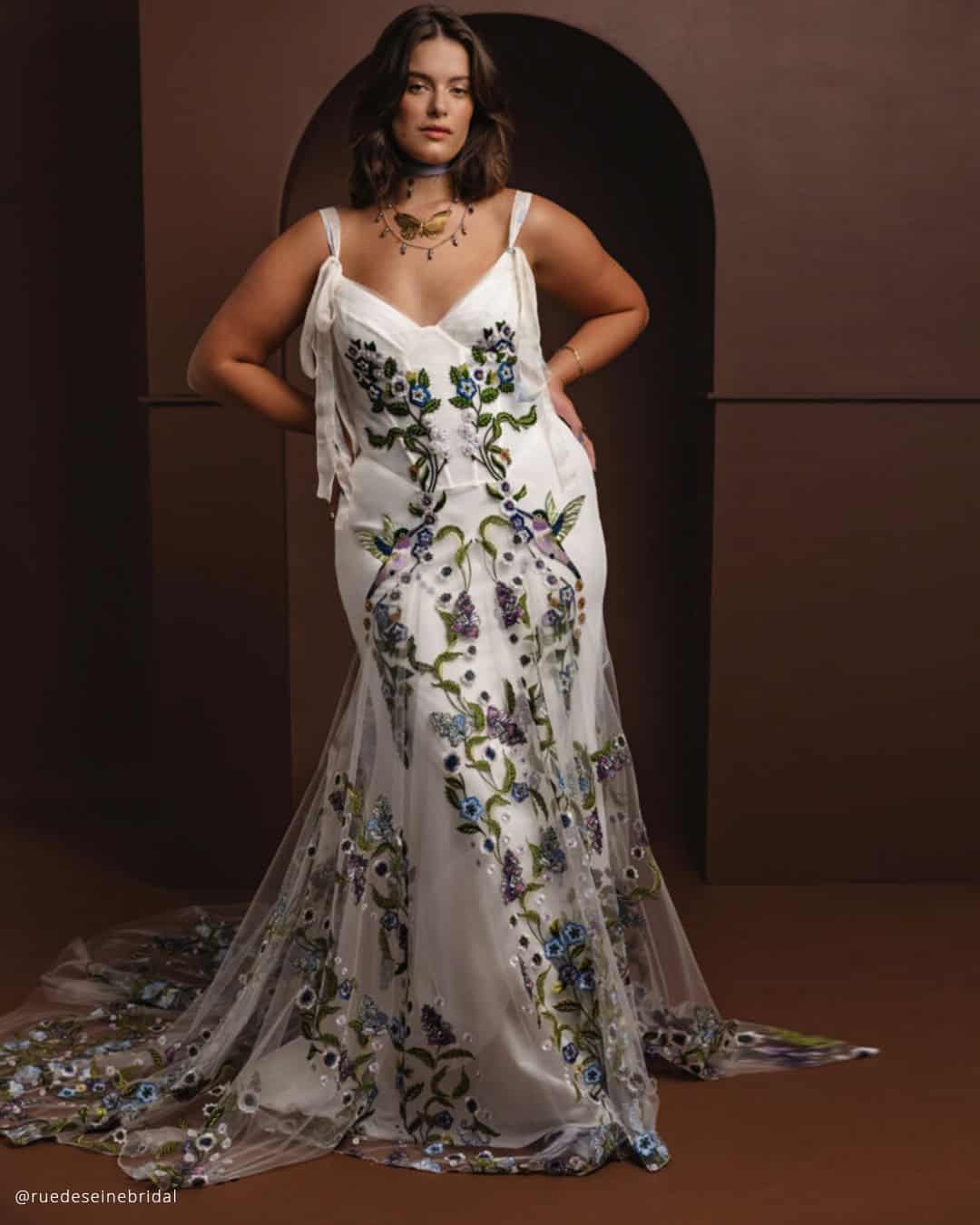 Short Plus Size Wedding Dresses