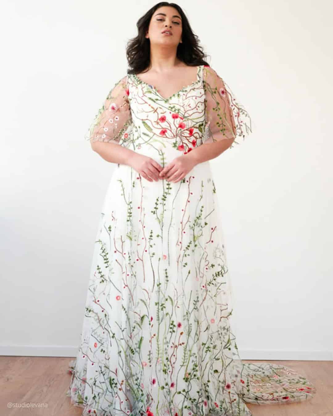 Short Plus Size Wedding Dresses