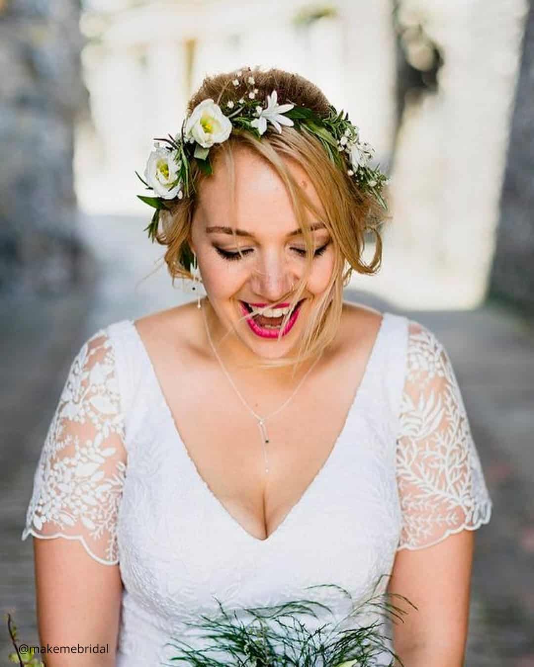 Spring Wedding Hairstyles For Bridesmaids