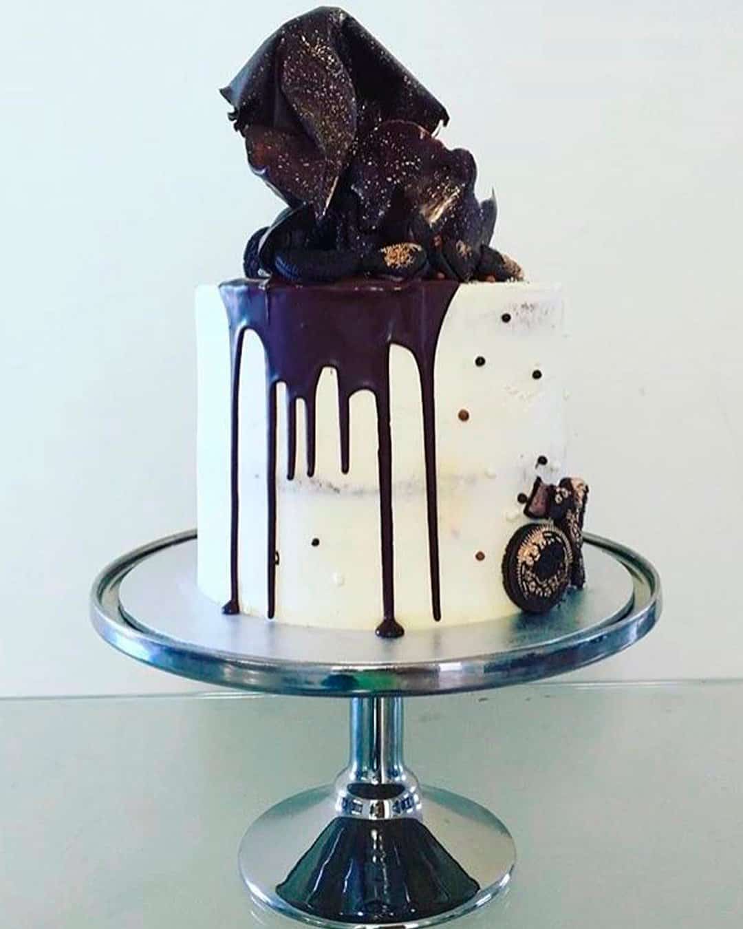 Types of Wedding Cakes Drip