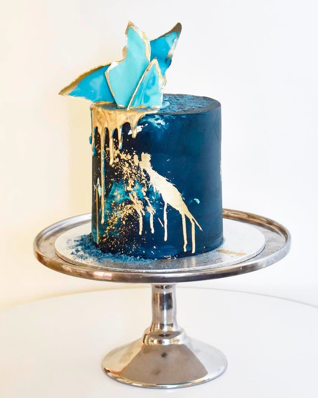 Types of Wedding Cakes Drip