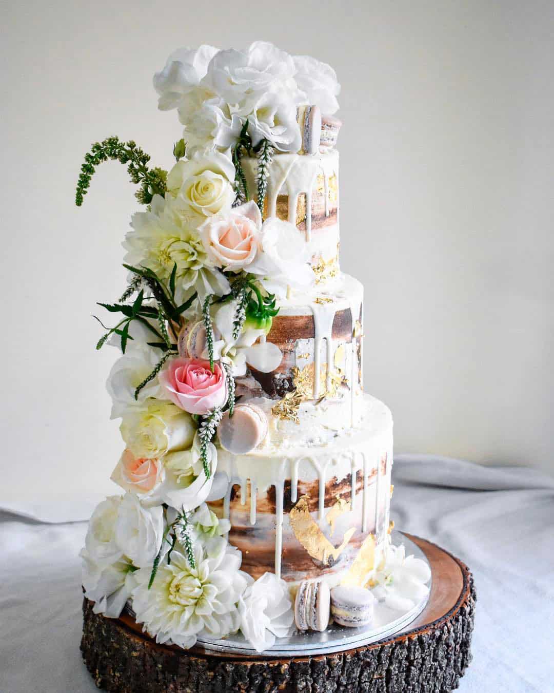Types of Wedding Cakes Drip