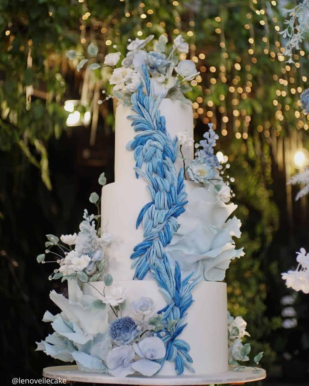 Golden Wedding Cakes