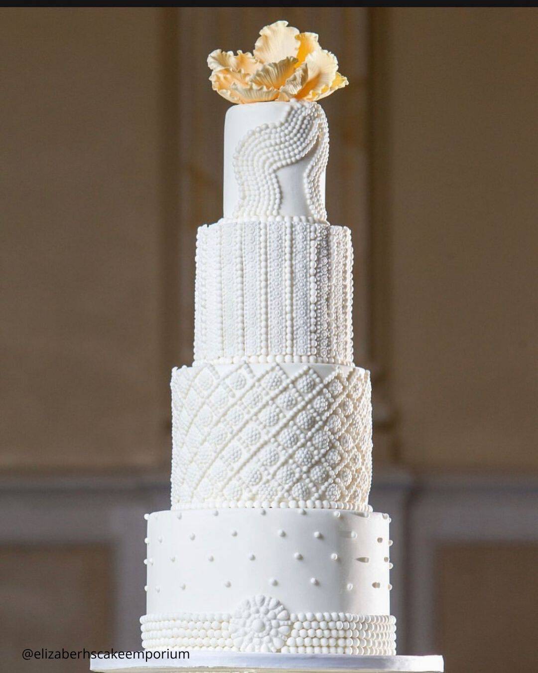 Elegant Wedding Cakes