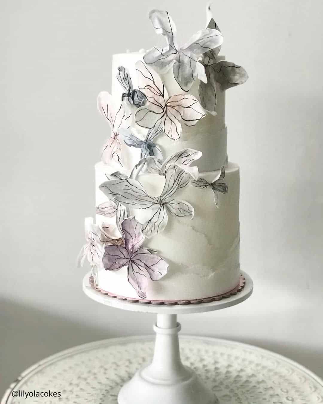 Wedding Cakes With Wild Flowers Accents
