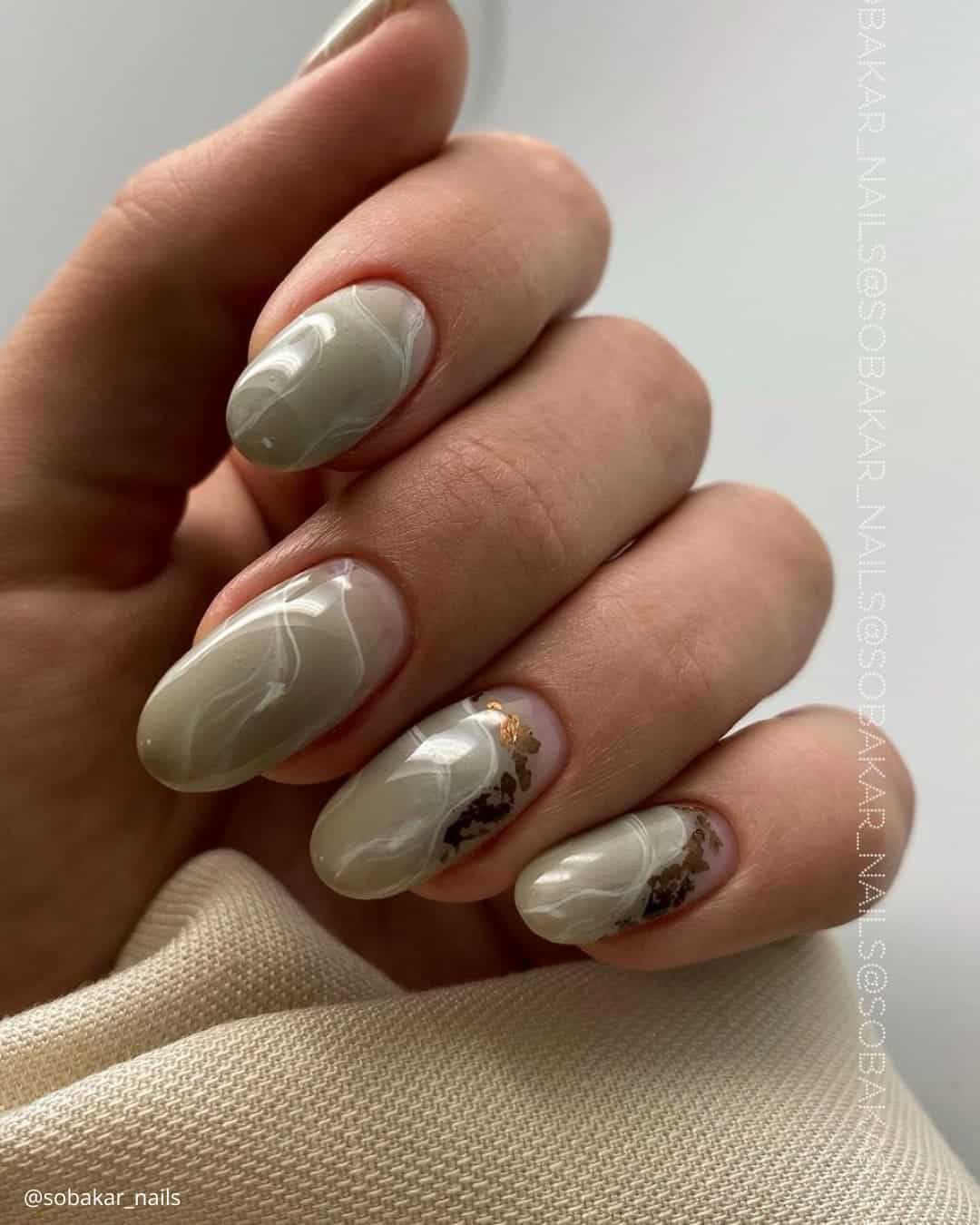 Glam Nail Ideas for Summer Wedding