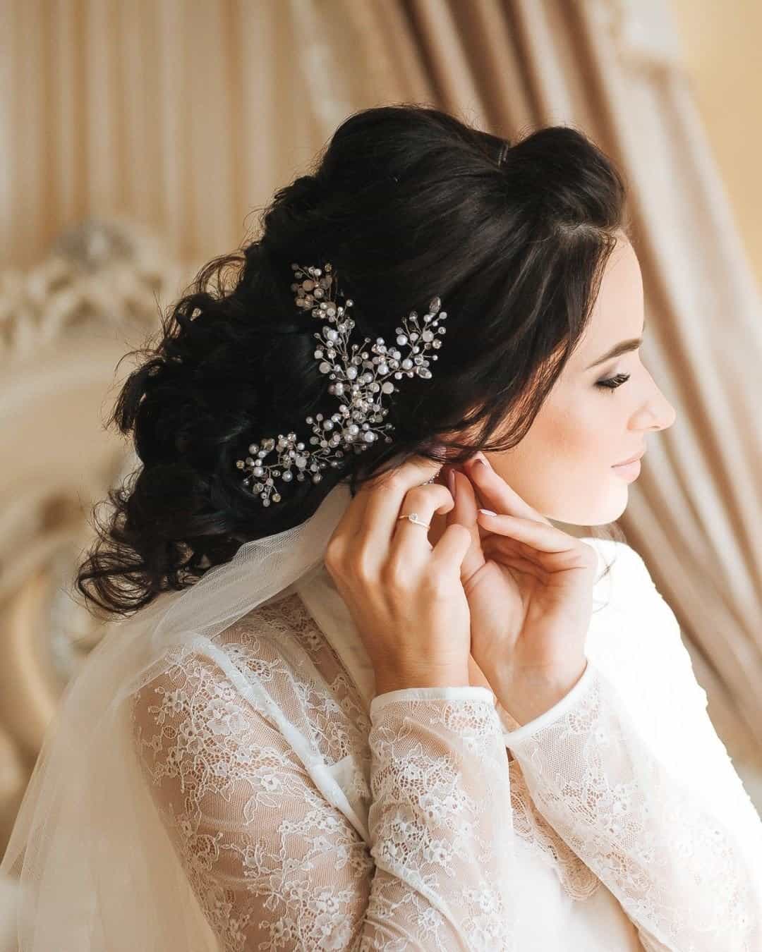 Side Swept Wedding Hairstyles With Veil