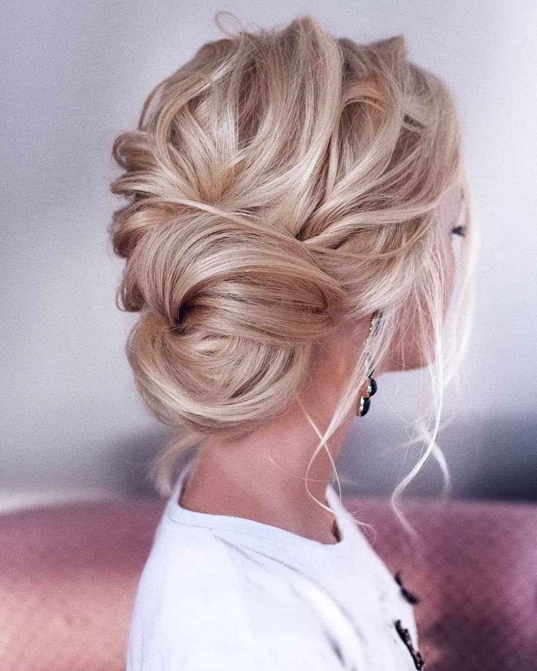 Messy Side Bun Hairstyles For Wedding