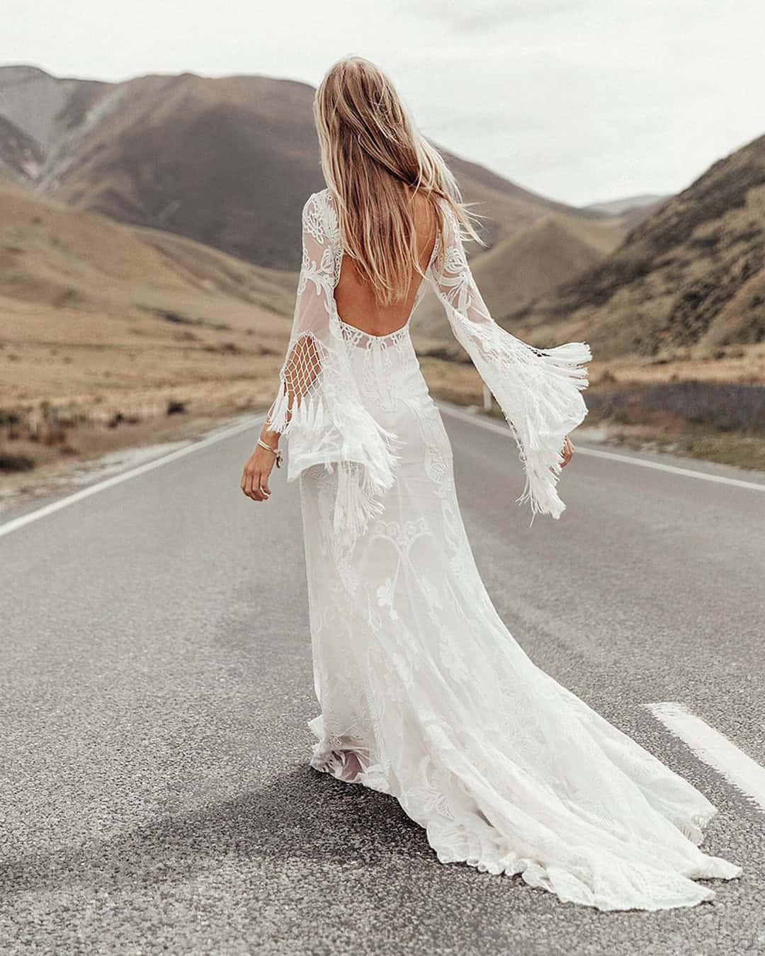 Simple Mountain Wedding Dresses