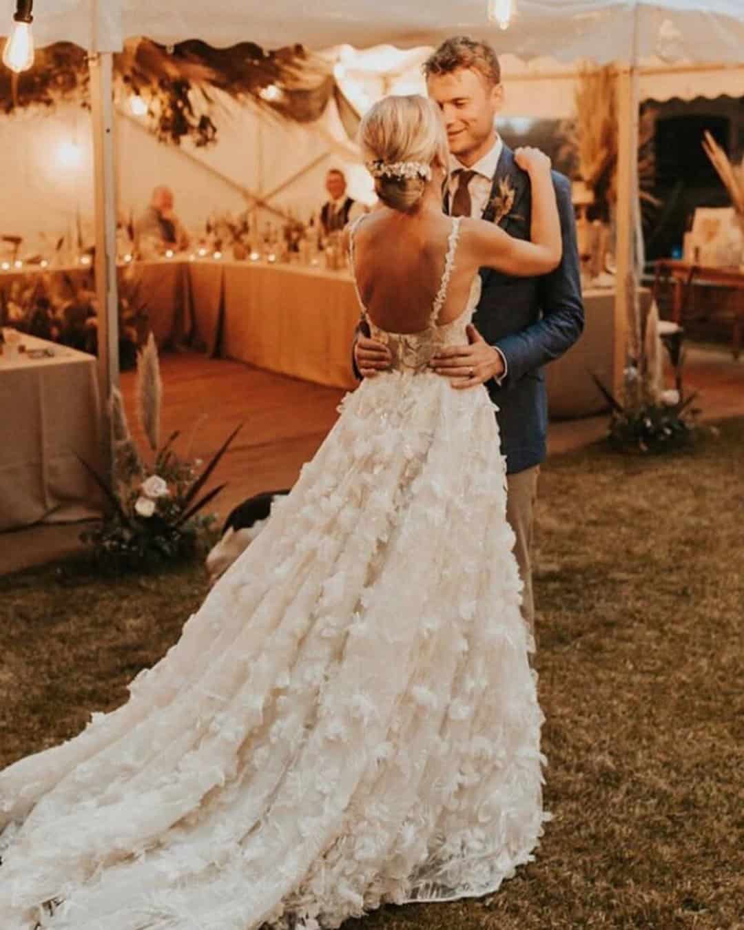 Lace Country Wedding Dress Ideas