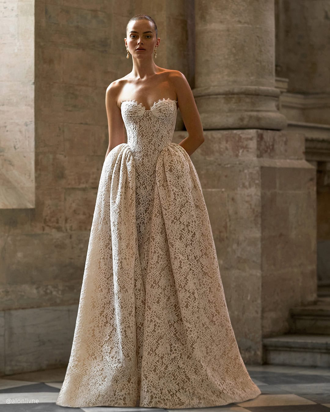 Sweetheart Beach Wedding Gowns