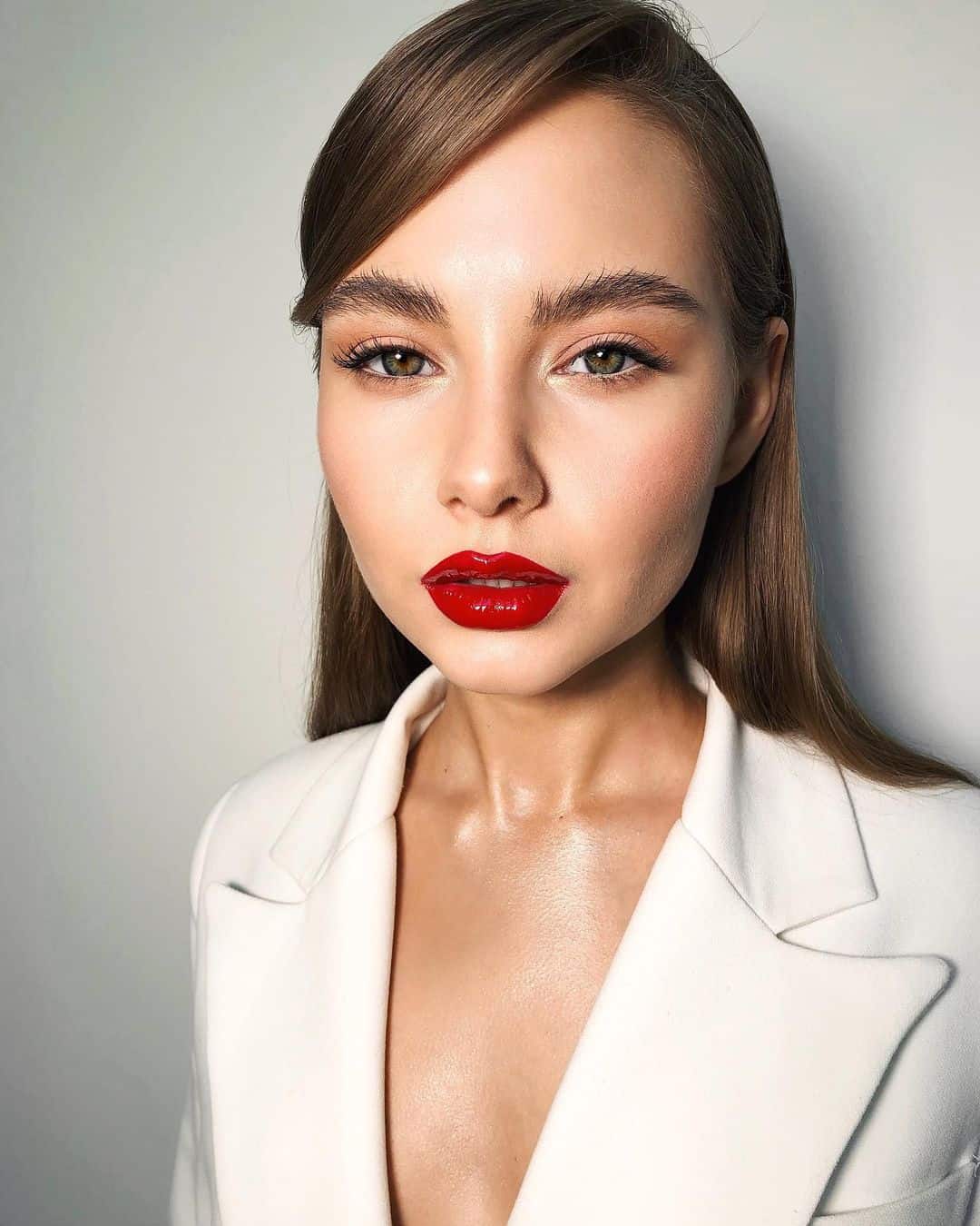 Fall Makeup For Bride's Lips