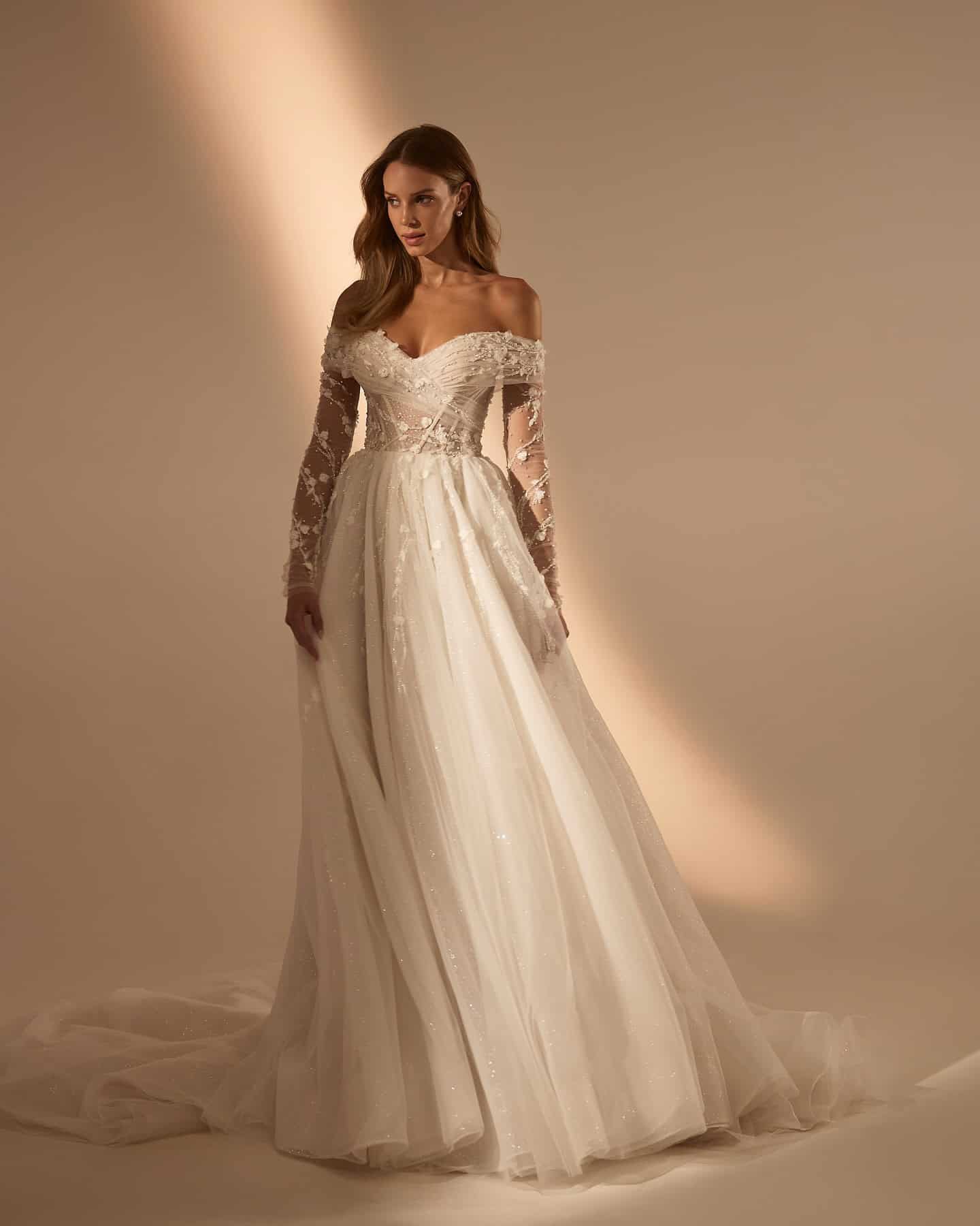 Strapless Sweetheart Neckline Wedding Dresses