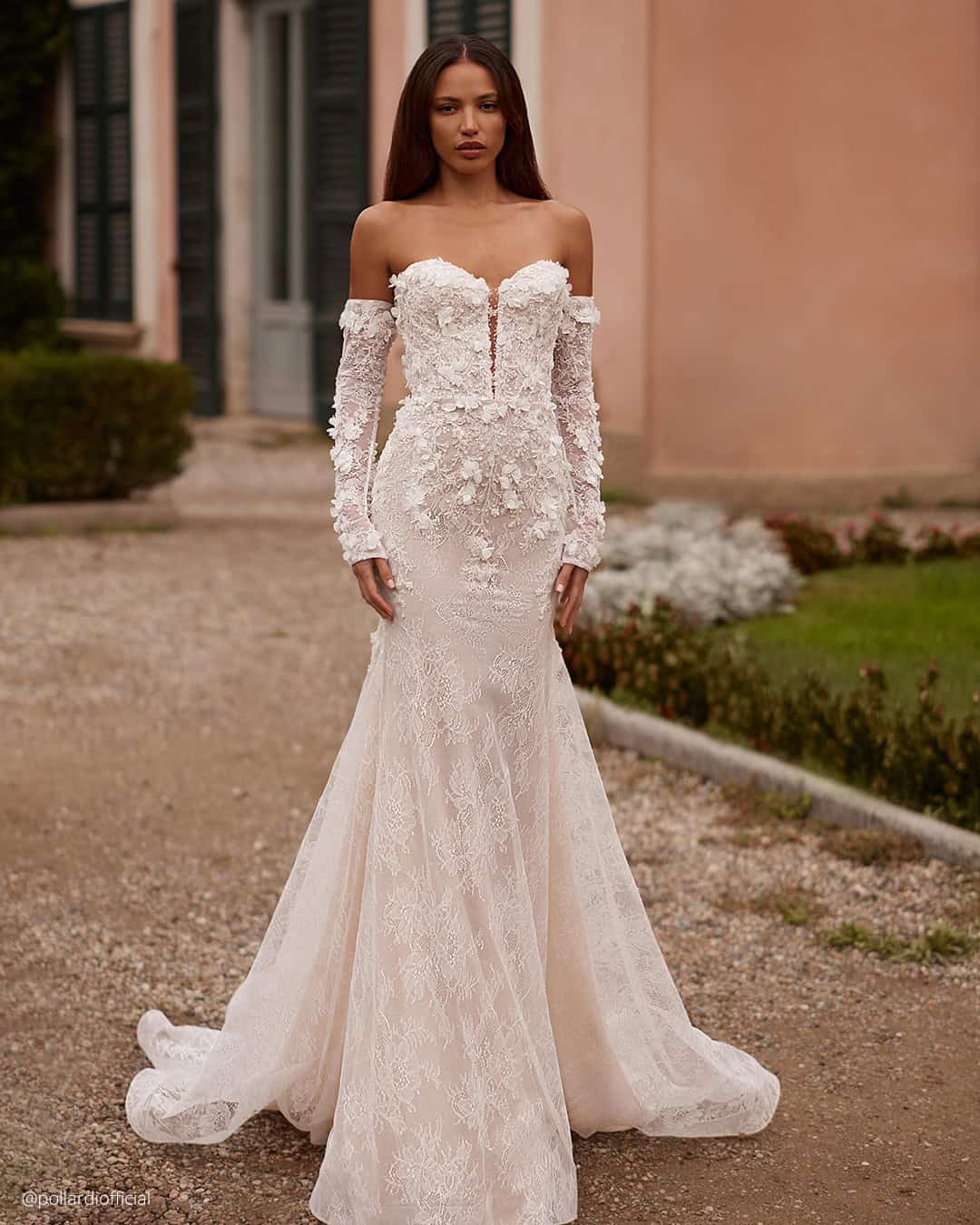 Strapless Sweetheart Neckline Wedding Dresses