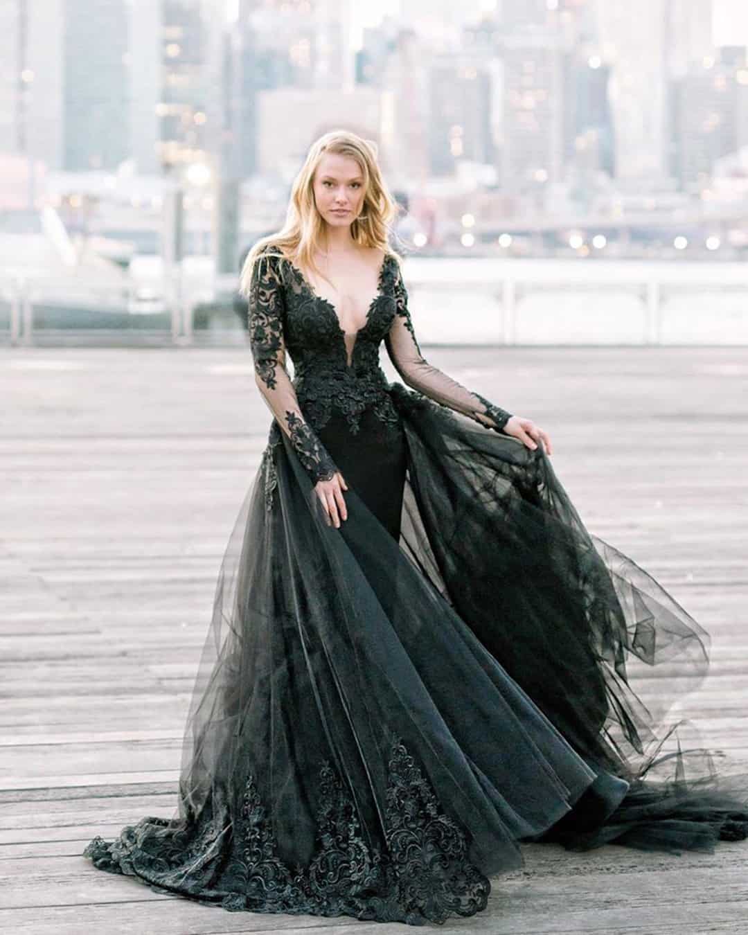 Gothic Black Lace Wedding Dresses