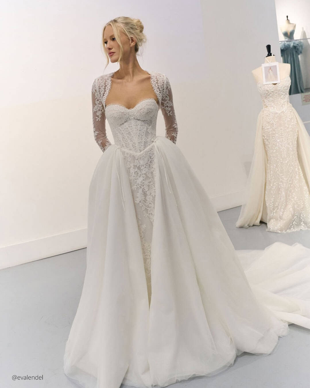 Long Sleeve Modest Wedding Dresses
