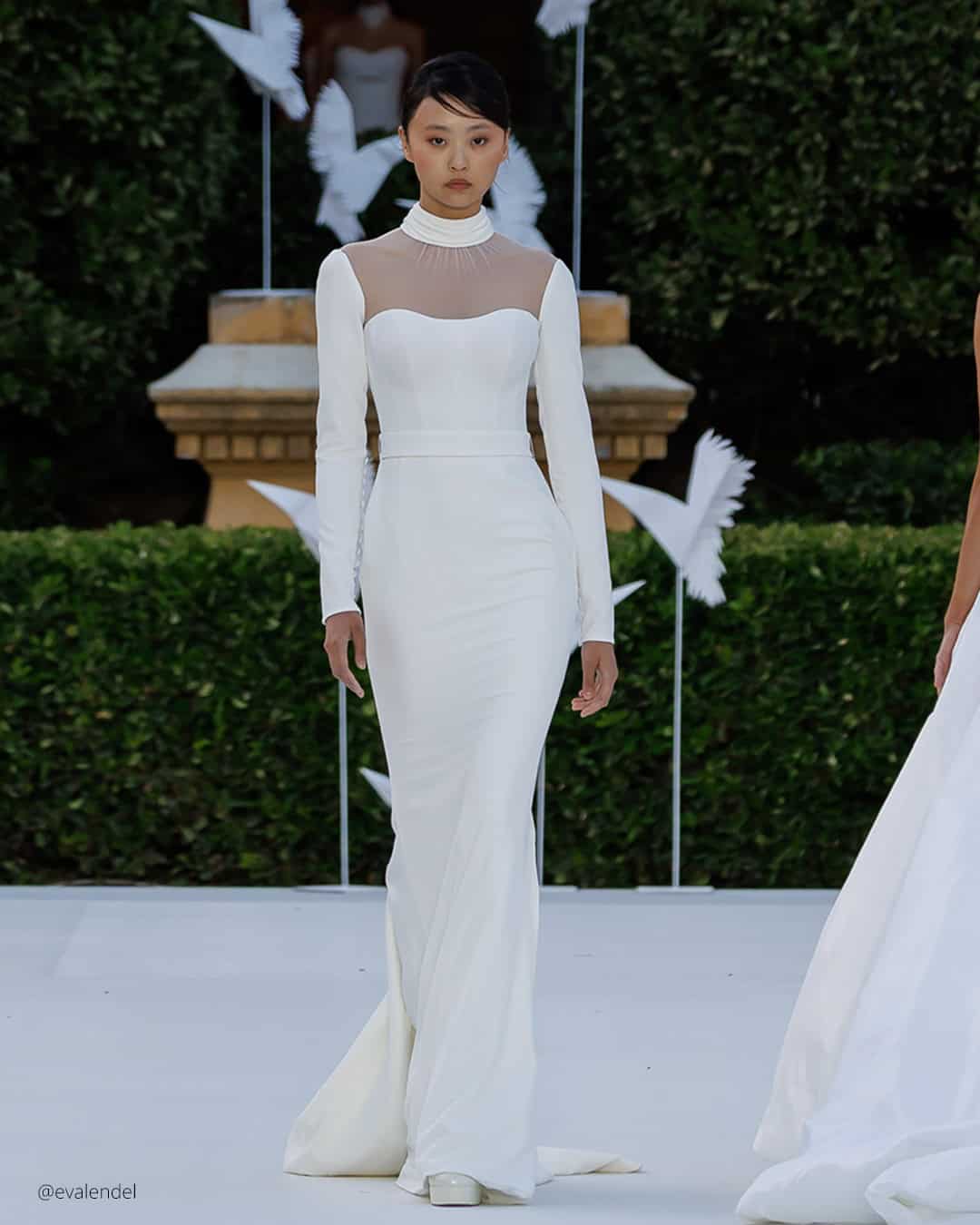 Elegant Modest Wedding Dresses