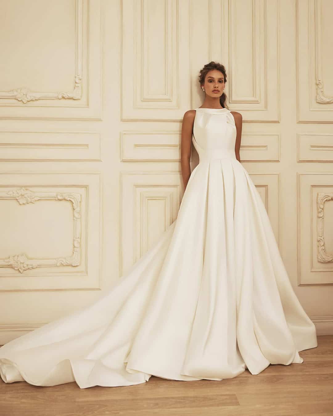 Delicate Lace Bridal Gowns