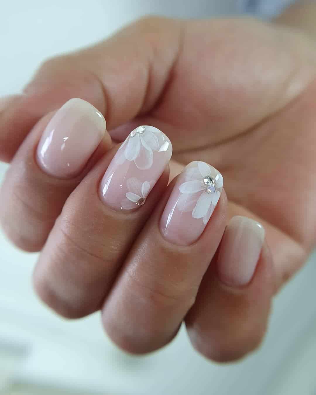 Pink And White Nails Short