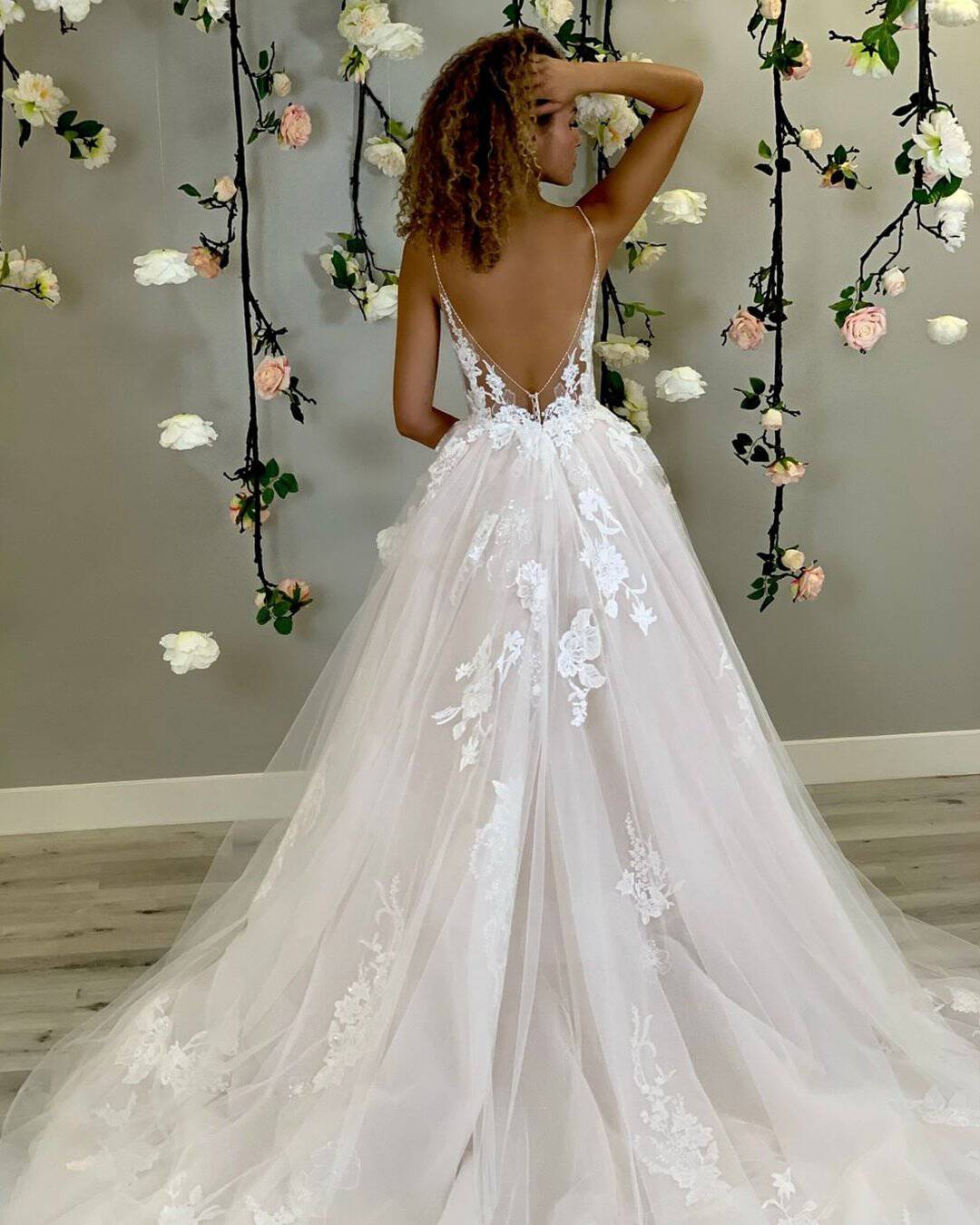 Elegant Backless Bridal Dresses