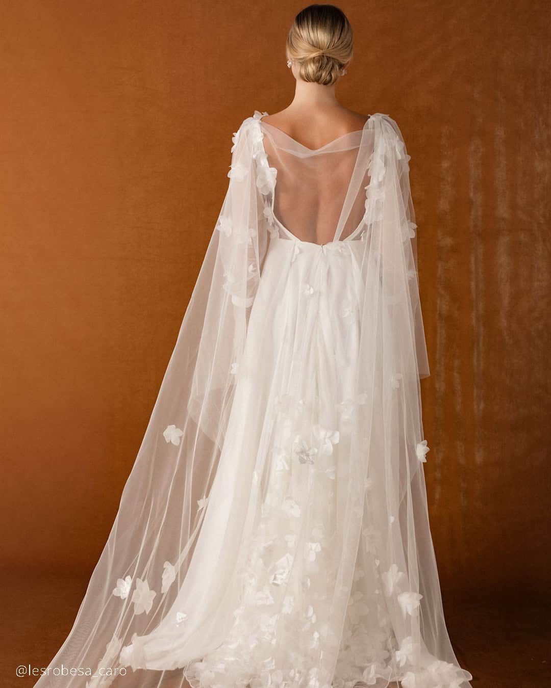 Elegant Backless Bridal Dresses