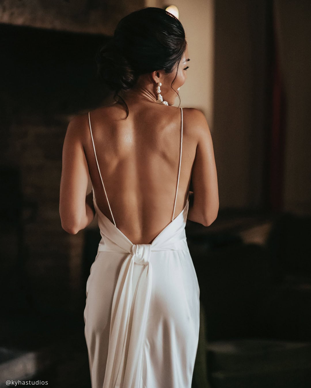 Sexy Backless Wedding Dresses