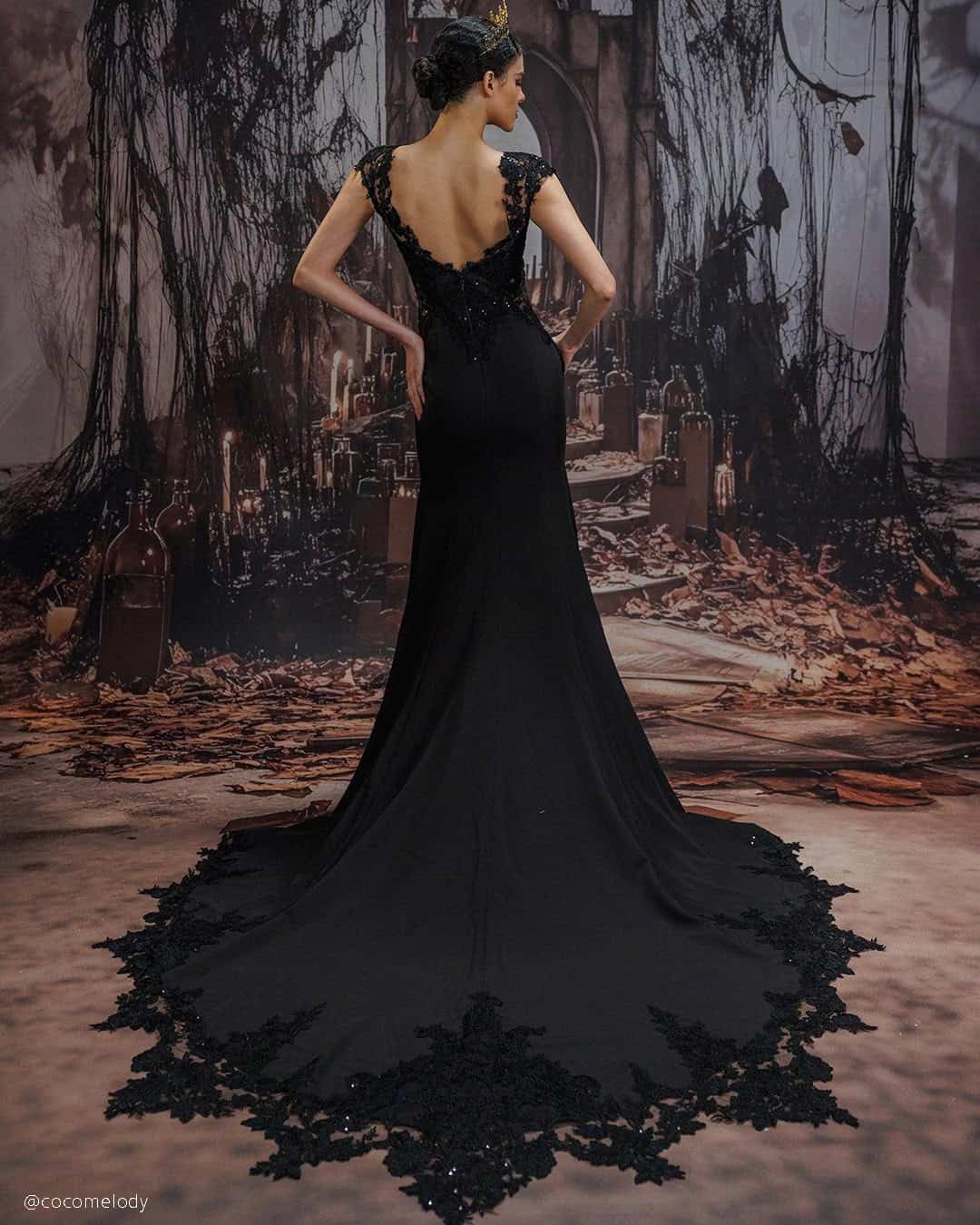 Long Sleeve Black Wedding Dresses