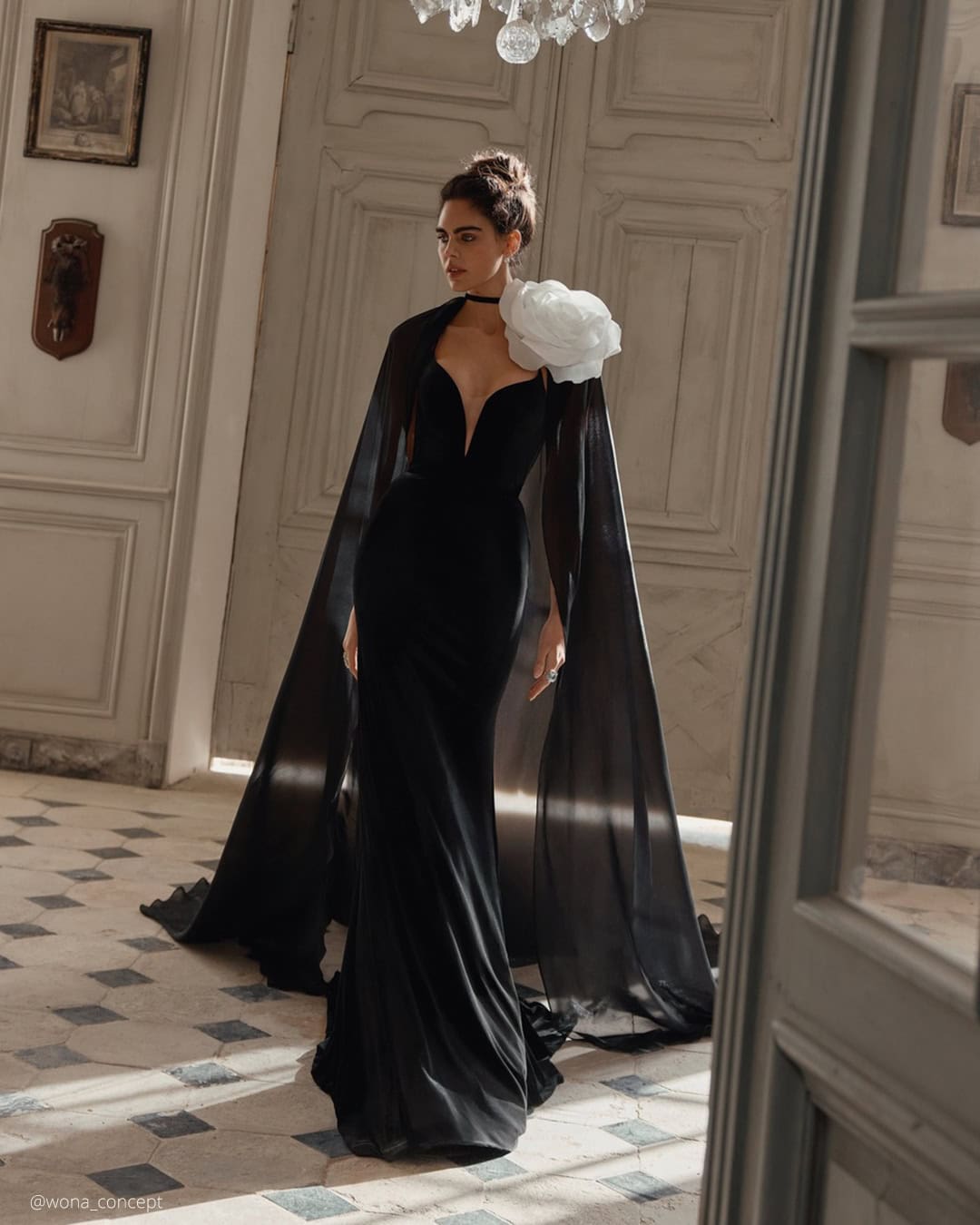 Simple Black Wedding Dresses