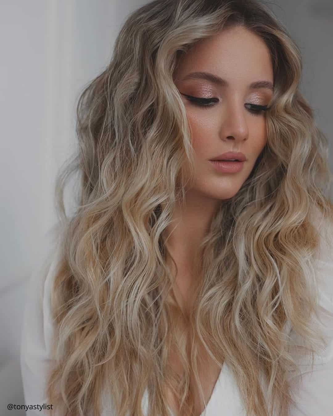 Soft Glitter Eye Makeup