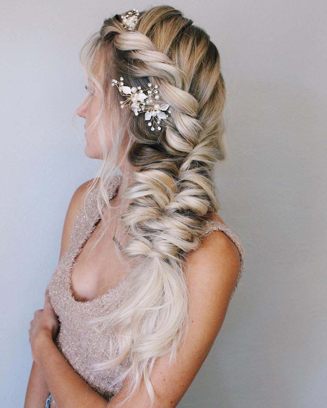 Wedding Hairstyles For Curly Hair